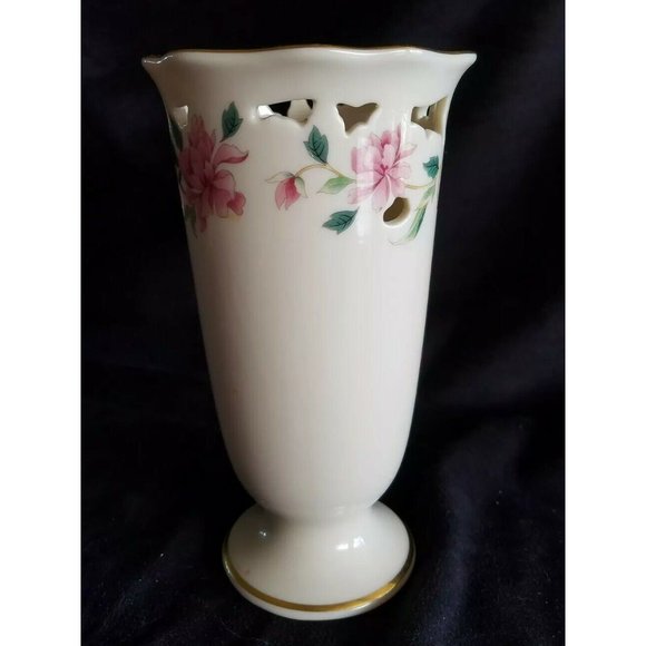 LENOX BARRINGTON COLLECTION VASE 7" reticulated porcelain VTG Rose floral - Picture 2 of 8